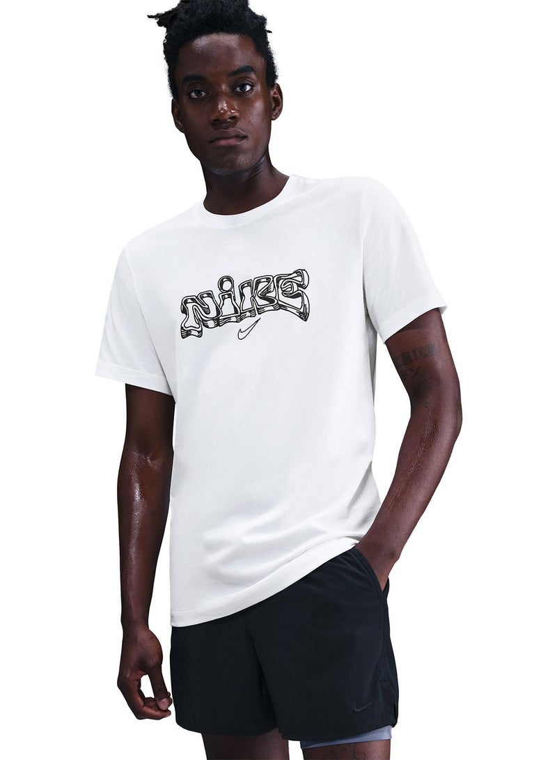 Nike Iykyk Fitness T-Shirt - Image 1